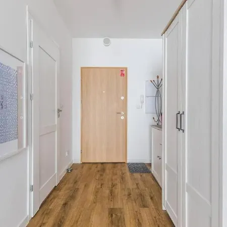 Urbannestgroup & Wal 25/21