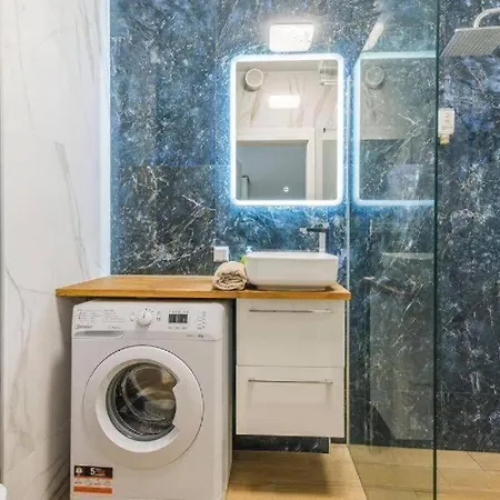 Lägenhet Urbannestgroup & Wal 25/21 *