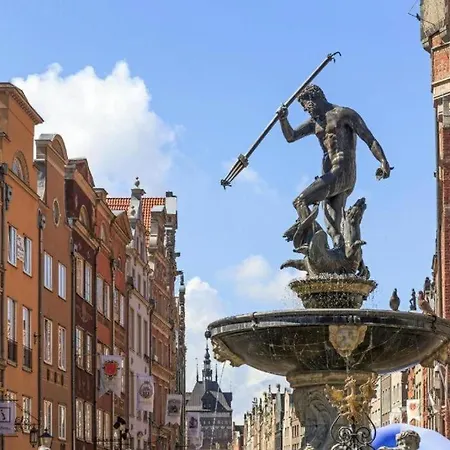 Urbannestgroup & Wal 25/21 * Gdańsk